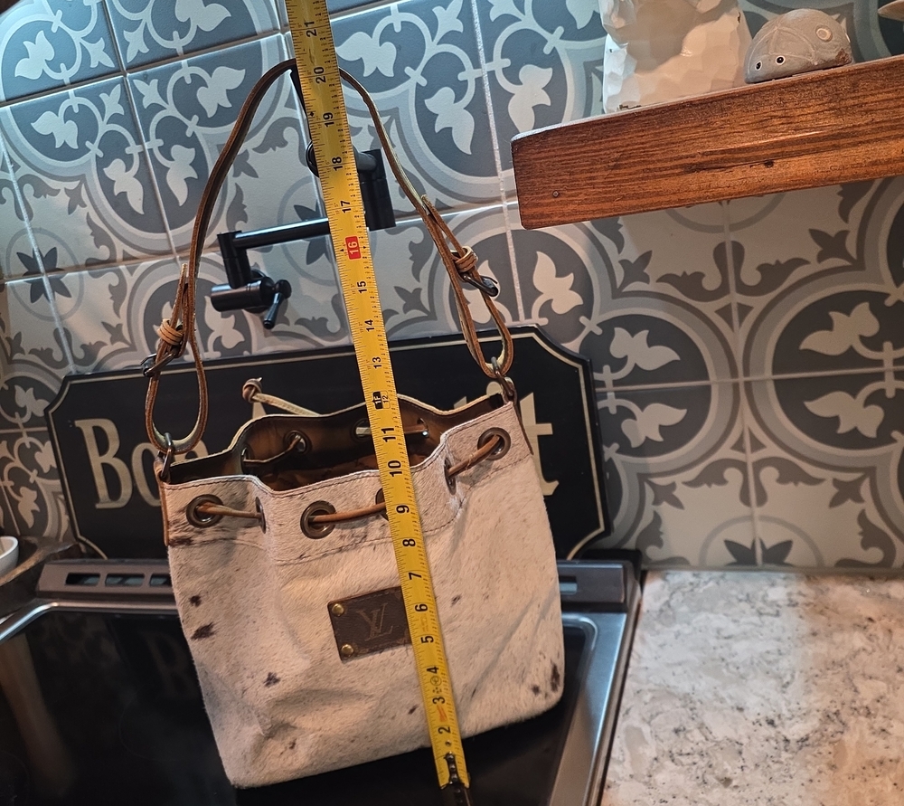White Cowhide American Darling Bucket Bag